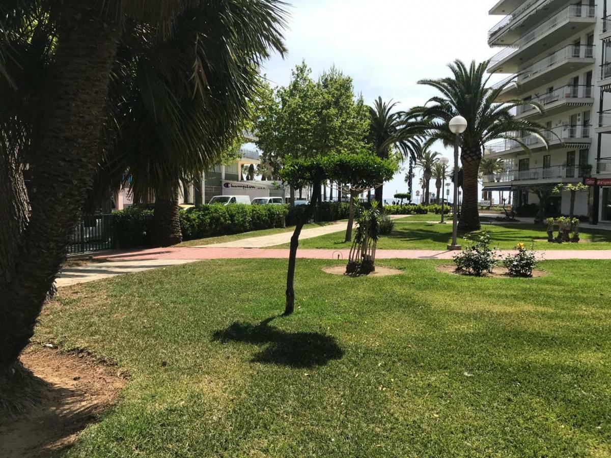 Apartamento Kristina Appartamento Salou Esterno foto